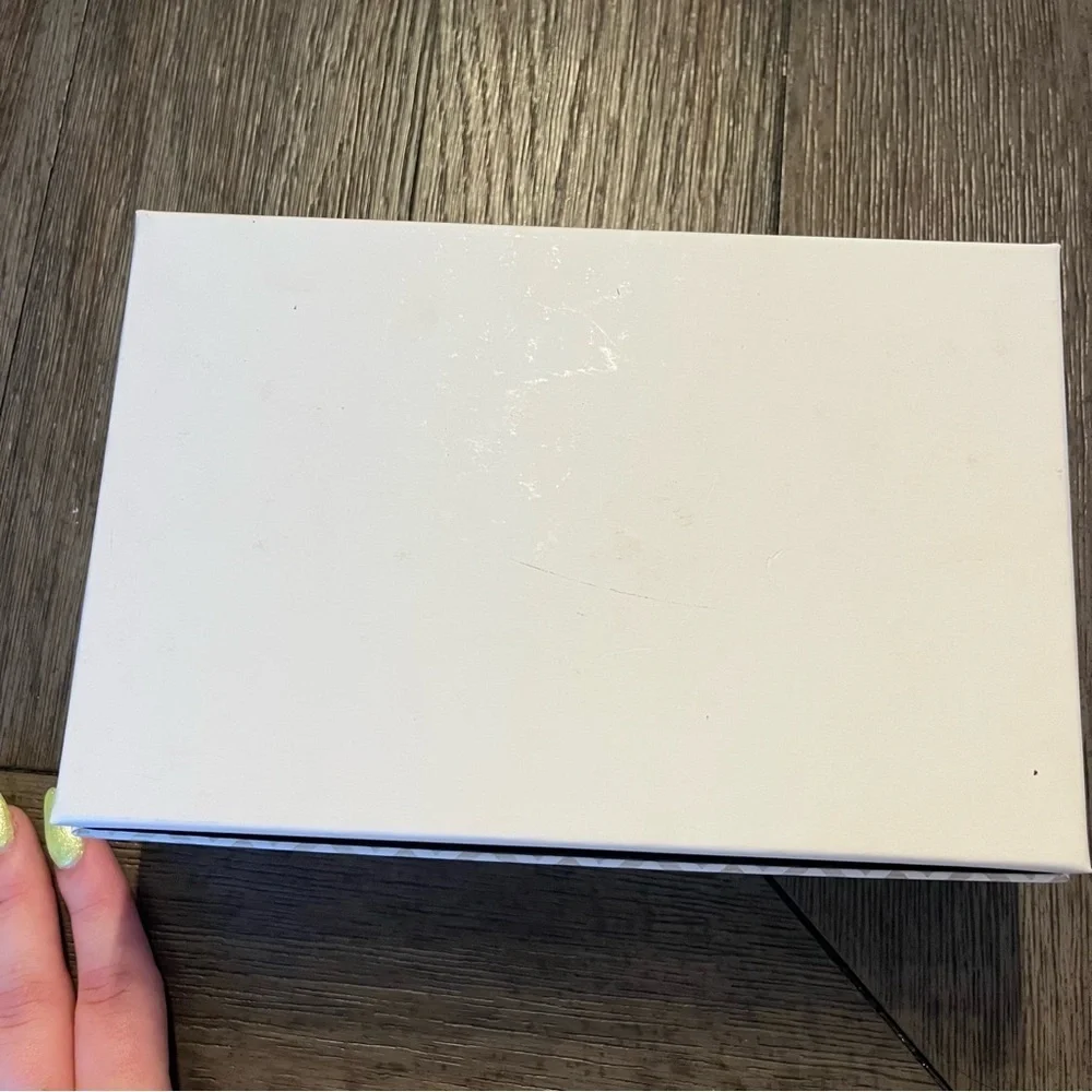 White and gold Dior gift box